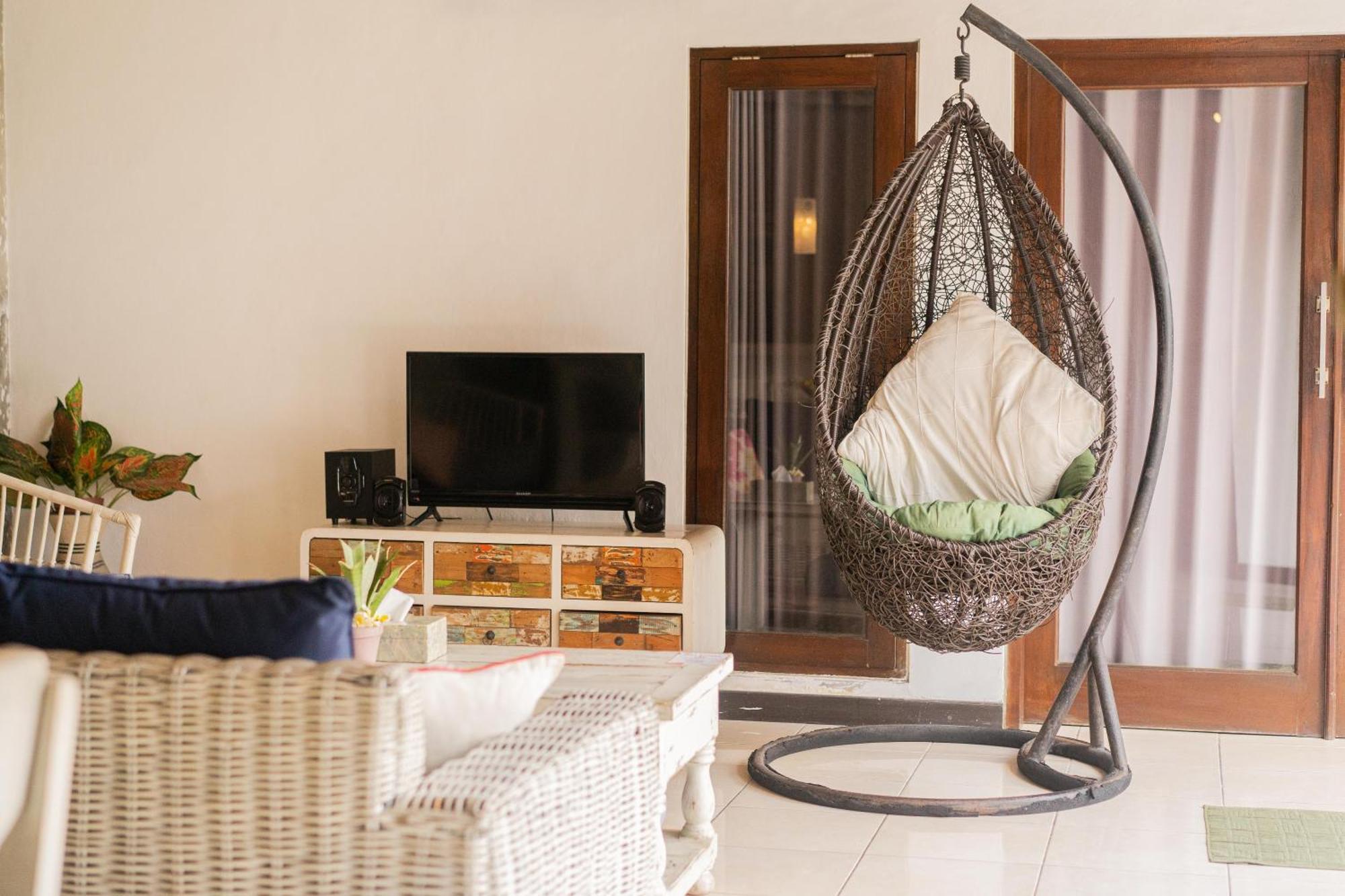 Villa Salya - 3Br - Private Pool - 1Min Walk To La Favela! Seminyak Eksteriør bilde